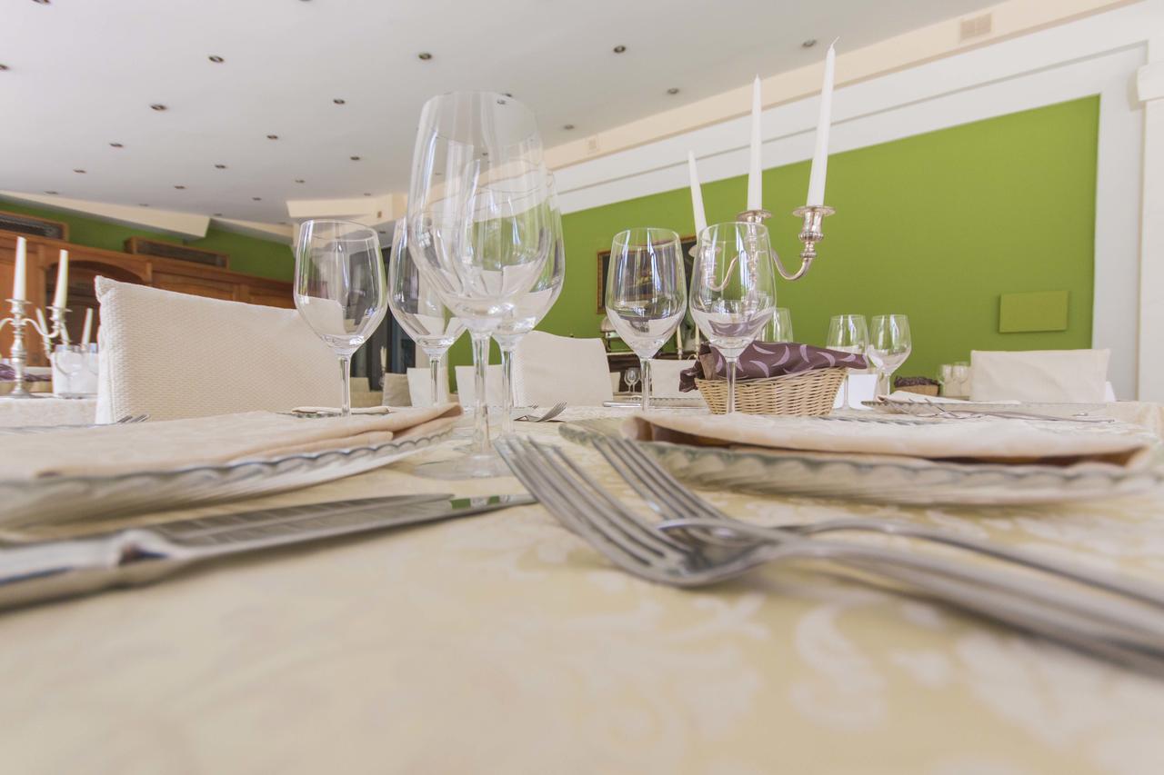 Rosa Dei Venti Hotel ซานตา เชซาเรอา แตร์เม ภายนอก รูปภาพ